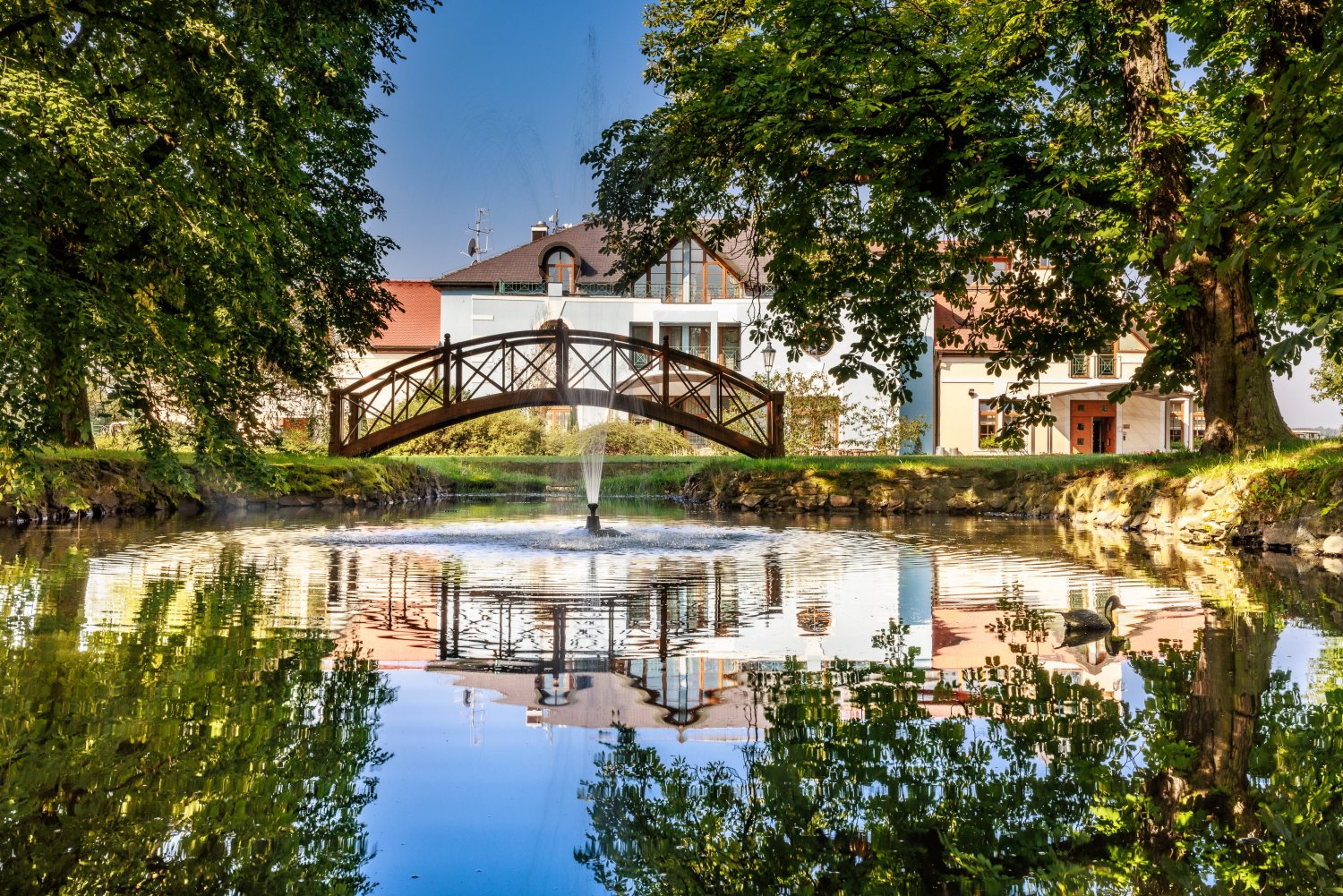 Darovanský Dvůr Resort s.r.o. - Homepage